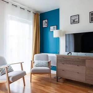 Magnifique Studio Avec Balcon-vieux Port-panier , Marseille France