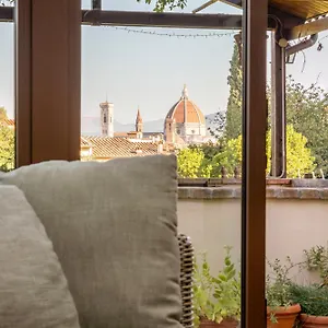 Garden Duomo House , Florence Italy